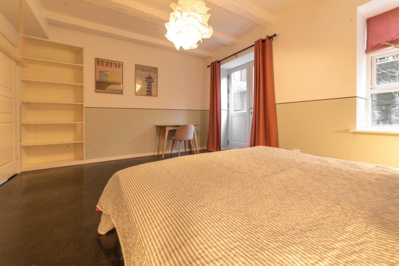 Seven-bedroom - Best Appartement