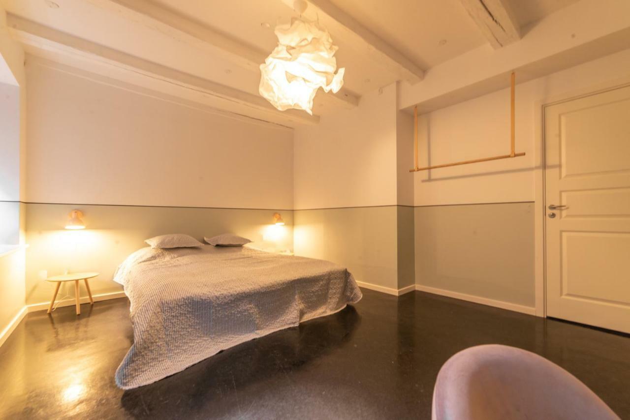Seven-bedroom - Best Appartement
