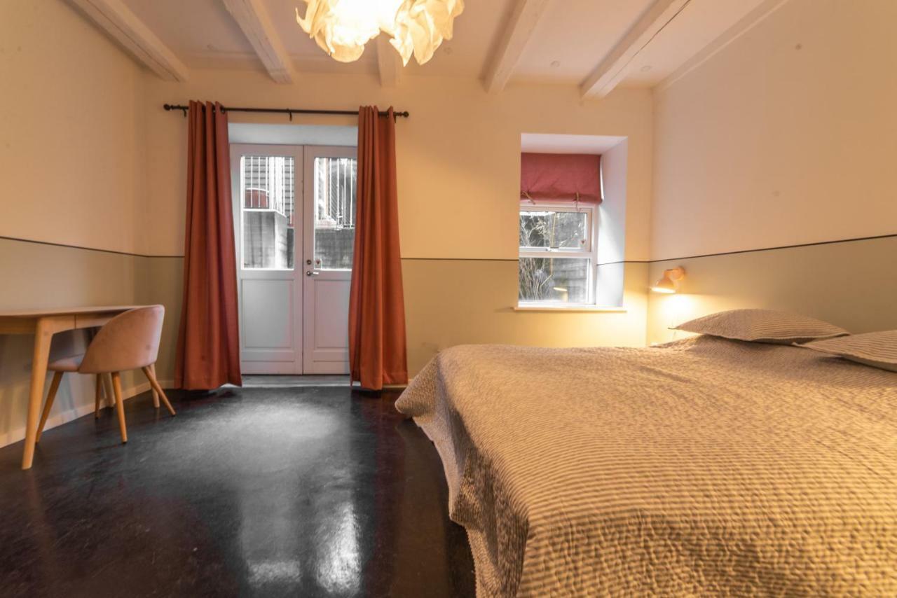 Seven-bedroom - Best Appartement *