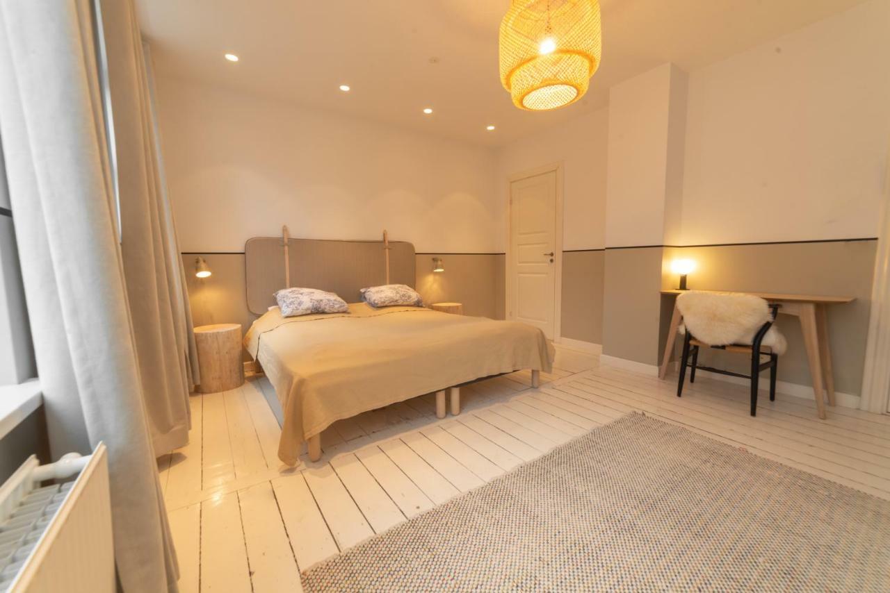 Seven-bedroom - Best Appartement